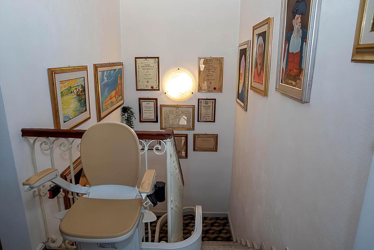 La Casa Del Pittore Olbia Eksteriør billede