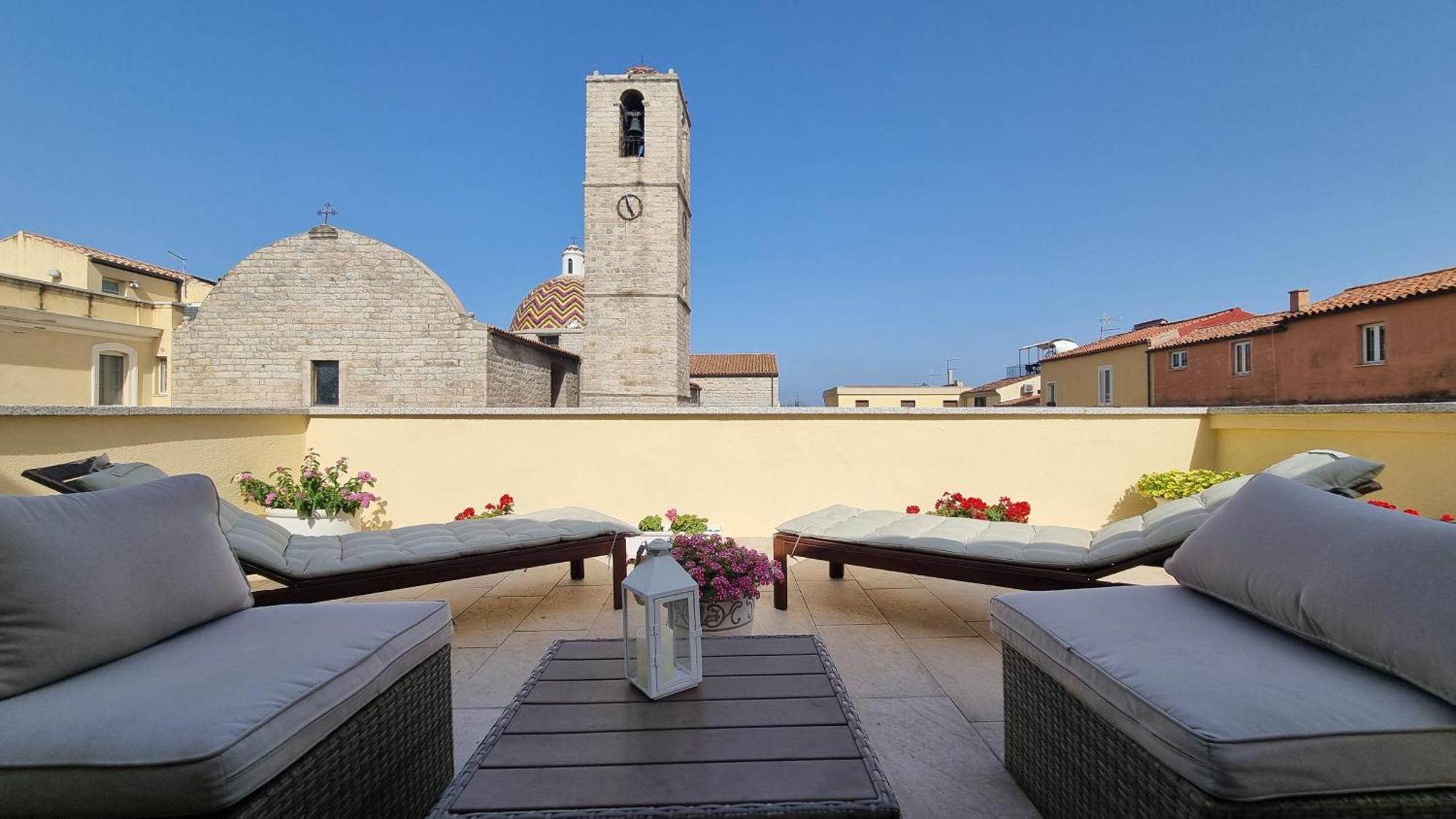 La Casa Del Pittore Olbia Eksteriør billede